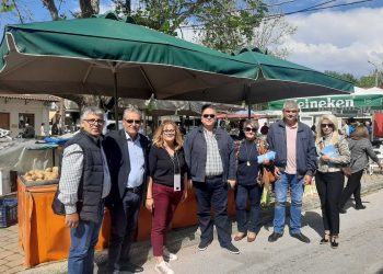 Στη λαϊκή αγορά της Φαρκαδόνας περιόδευσε  κλιμάκιο της ΔΕΕΠ ΝΔ Τρικάλων