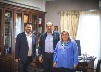 Στις διευθύνσεις εκπαίδευσης και σε υπηρεσίες του δ. Τρικκαίων ο Ηλιάδης με ουσιαστικές επαφές με τους πολίτες