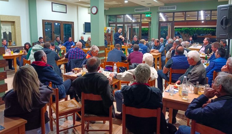 Μεγάλη συγκέντρωση Χατζηγάκη στα Καλύβια