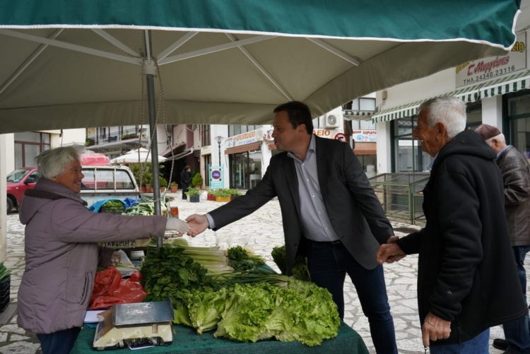 Σε επαφή με κάθε πολίτη από άκρη σε άκρη του Νομού μας ο Λιούτας