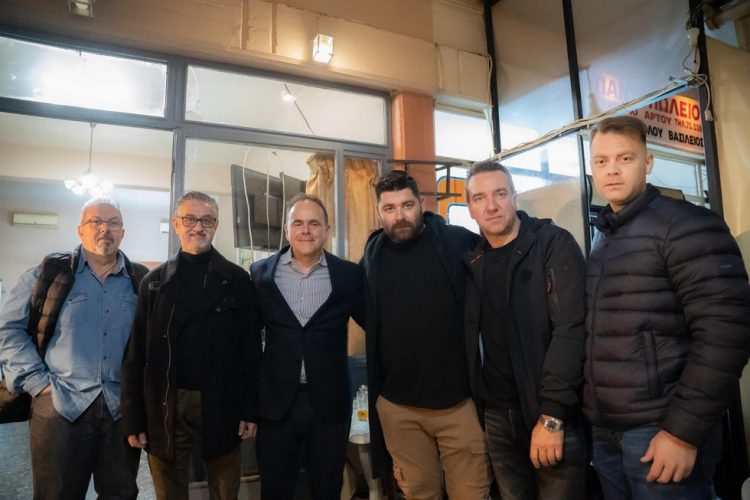 Τώρα είναι η ώρα του ΠΑΣΟΚ…  και του Οικονόμου