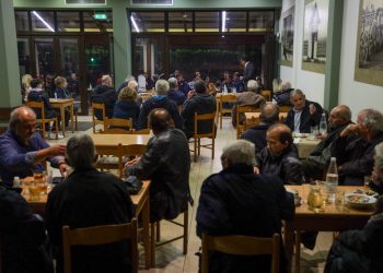Ξεκάθαρο μήνυμα νίκης για τη Ν.Δ. από τις μαζικές συγκεντρώσεις για τον Κώστα Σκρέκα
