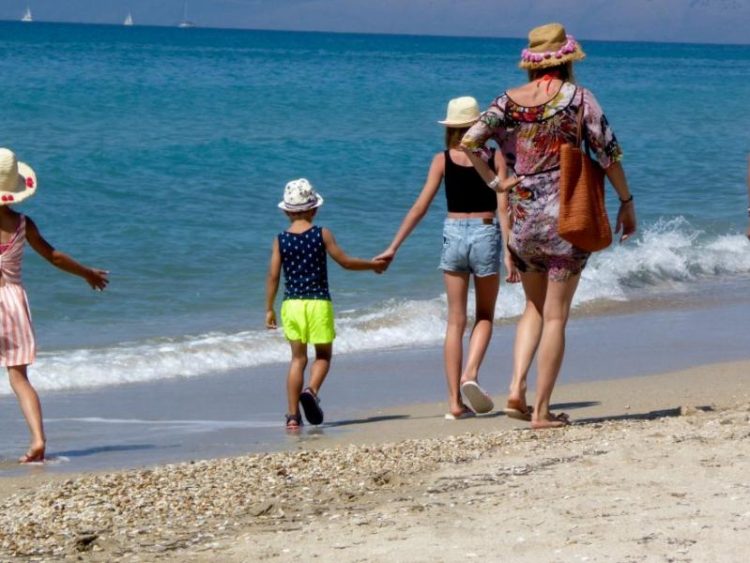 Κοινωνικός τουρισμός: Λήγει η προθεσμία υποβολής αιτήσεων – Τα SOS για την αίτηση της τελευταίας στιγμής
