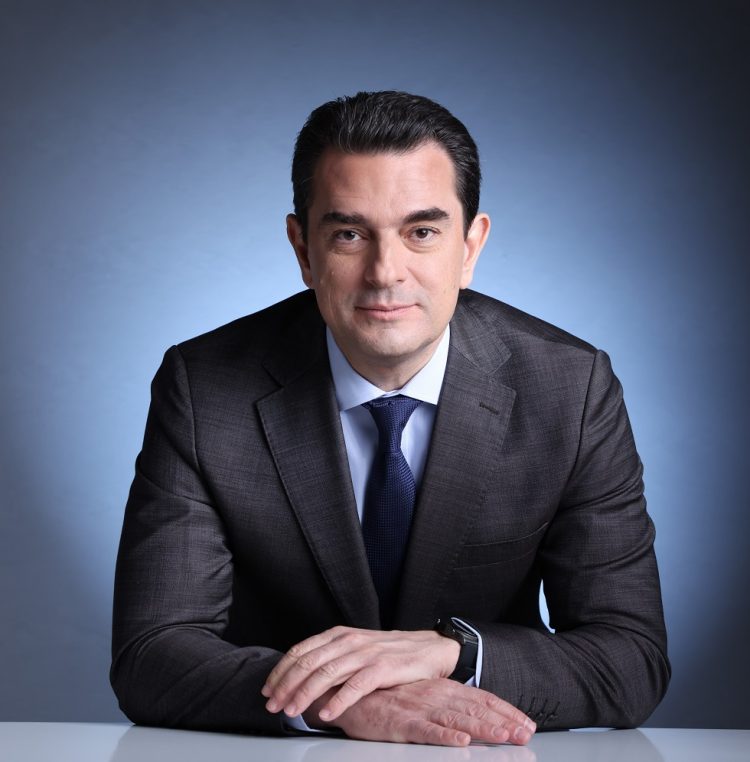 Το βράδυ της Δευτέρας στην ΕΡΤ ο Κώστας Σκρέκας