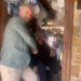 Είναι μια κατηγορία μόνος του (ο Τάκης Χαχόπουλος υποψήφιος με τον Χρήστο Σταμόπουλο)