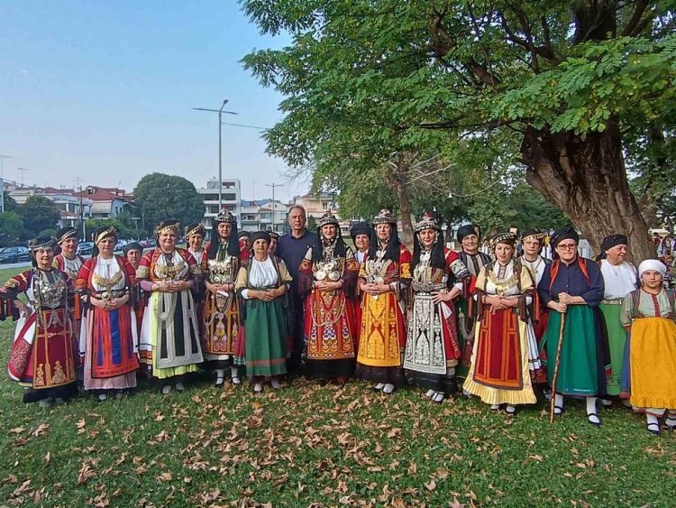 Άριστες εντυπώσεις άφησε το «Μεγάλο Καραγκούνικο Πανηγύρι»
