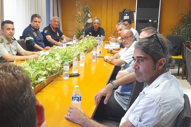 Ο δήμαρχος Φαρκαδόνας στο έκτακτο Σ.Ο.Π.Π. για την αντιμετώπιση των κινδύνων από τις δασικές πυρκαγιές