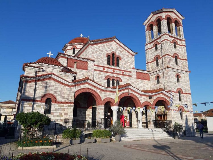 Απόρρητο: ΟΙΧΑΛΙΑ | Κλήρος και λαός λιτάνευσαν το Ιερό Εικόνισμα της Παναγίας Πορταΐτισσας