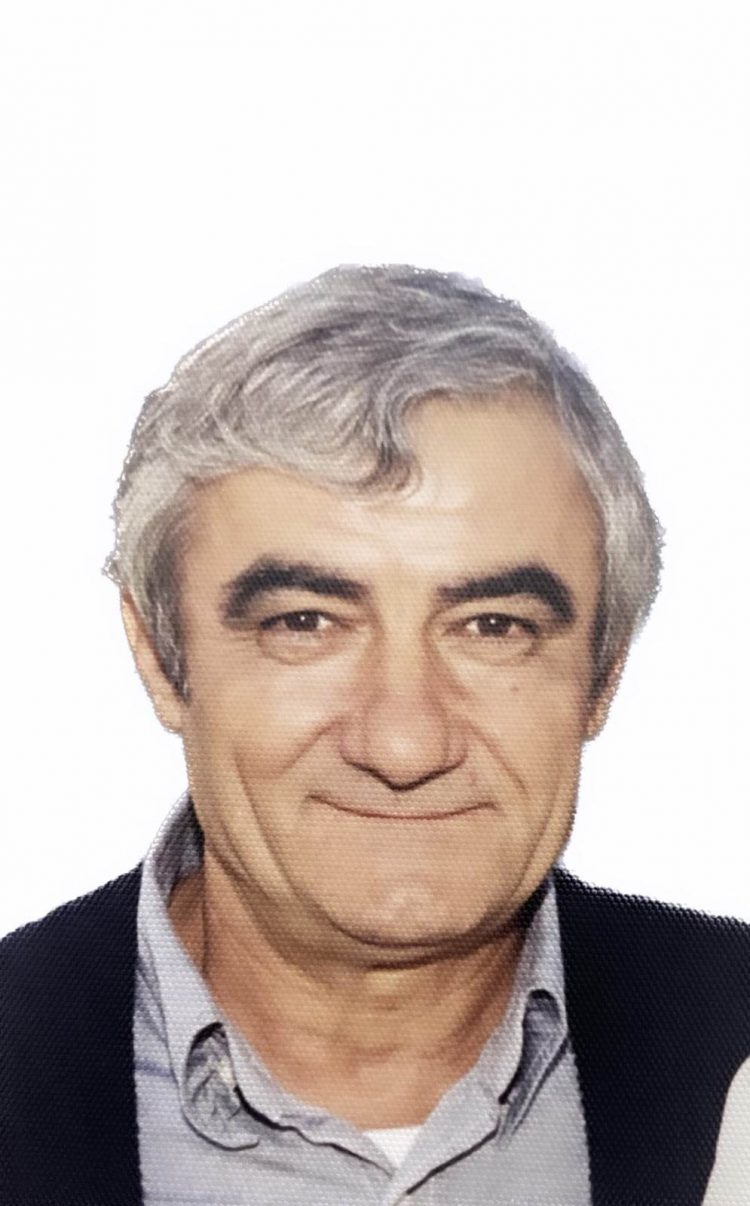 Απεβίωσε ο Χρήστος Καραπέτσας