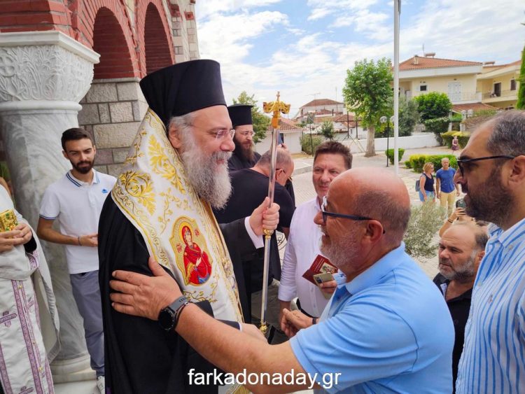 Ο Αγναντής παίρνει την ευχή και συνεχίζει