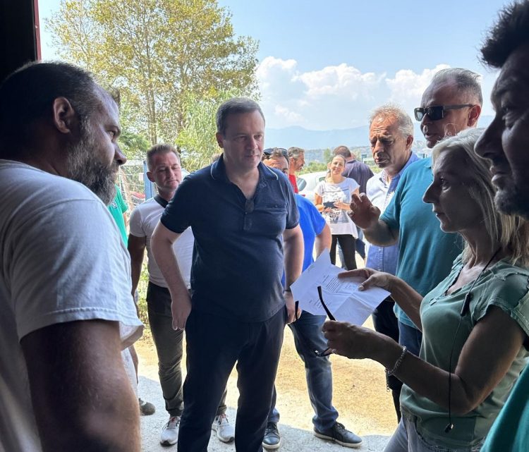 Δίπλα στους πληγέντες αγρότες και κτηνοτρόφους o Λιούτας