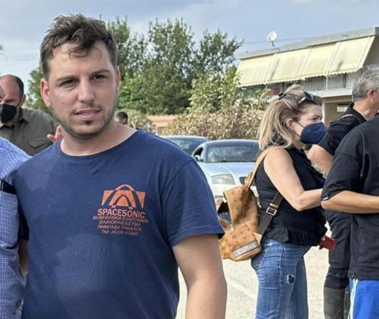 Ο Καραμάνος κερδίζει το στοίχημα…