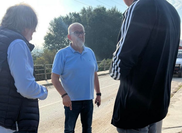 Ακούραστος ο Σπύρος Αγναντής δίνει νυχθημερόν τη μάχη για την ανασυγκρότηση του Δήμου Φαρκαδόνας