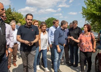 «Η κυβέρνηση απέτυχε – Ας δείξει τουλάχιστον ανθρωπιά» λέει ο Ανδρουλάκης