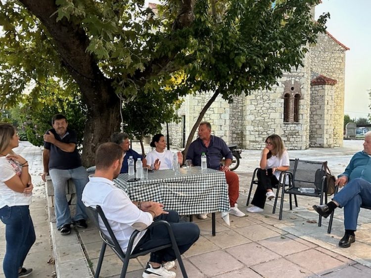 Συνεχίζει τις επισκέψεις στις περιοχές που επλήγησαν η Κοντοτόλη