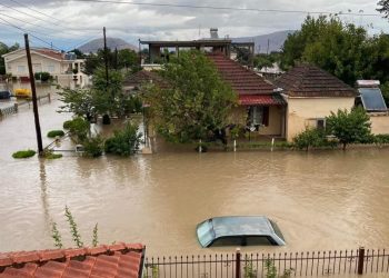 Πόσα αυτοκίνητα έπεσαν θύμα της κακοκαιρίας Daniel στη Θεσσαλία;