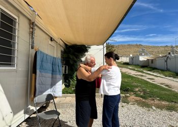 Τη δομή φιλοξενίας πλημμυροπαθών στο Κουτσόχερο επισκέφτηκε η Κοντοτόλη