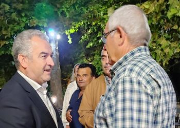 Οι πολίτες του Ζάρκου υποδέχτηκαν θερμά τον Μιχάλη Μπαγιώτη
