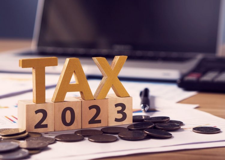 Σφίγγει η θηλιά για τους ελεύθερους επαγγελματίες που προετοιμάζονται για κινητοποιήσεις