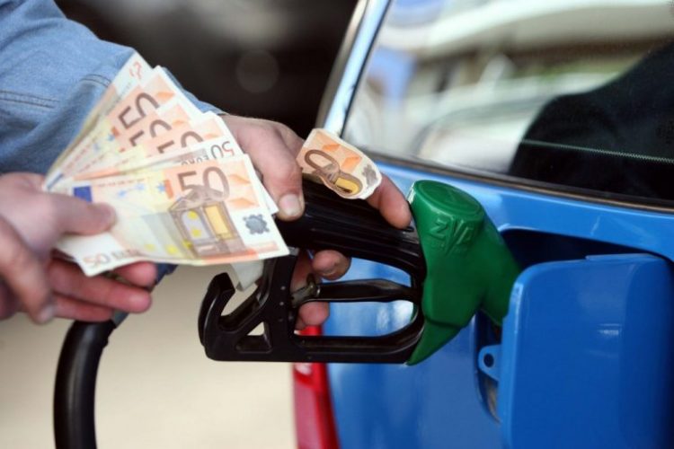 Αυστηρή προειδοποίηση Σκέρτσου για λαθρεμπόριο καυσίμων: «Θα κλείνουν τα πρατήρια για 2 χρόνια, κυρώσεις και στις εταιρείες»