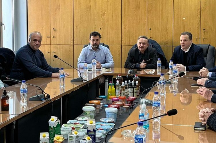 Κυβερνητικό Κλιμάκιο επισκέφτηκε την ΕΑΣ Τρικάλων