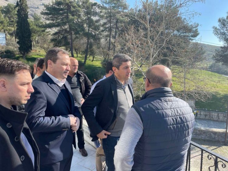 O Λιούτας με την ηγεσία του Υπουργείου Αγροτικής Ανάπτυξης στην αυτοψία στα πληγέντα χωριά μας από τις θεομηνίες