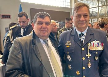 Αντάμωσαν στην 1η Στρατιά… δυο φίλοι από τα Παλιά!!