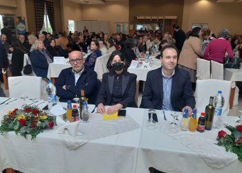 Ο Αγναντής στην κοπή της πρωτοχρονιάτικης πίτας της Μητροπόλεως μας!