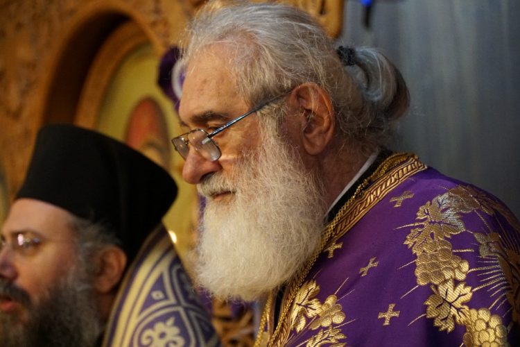 O Παπαβασίλης με την καλοσύνη, την πραότητα και το ιερατικό του ήθος ενέπνεε όλους όσους είχαμε την ευλογία να τον γνωρίσουμε
