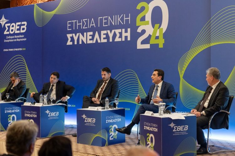 Κώστας Σκρέκας στη Γ.Σ. του ΣΘΕΒ: «Γρήγορη θεραπεία των πληγών της θεομηνίας για να γίνει οικονομικά και κοινωνικά ισχυρή η Θεσσαλία»