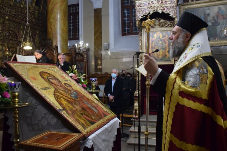 Ο Μητροπολίτης στην Κρήνη για τους πρώτους Χαιρετισμούς προς την Υπεραγία Θεοτόκο