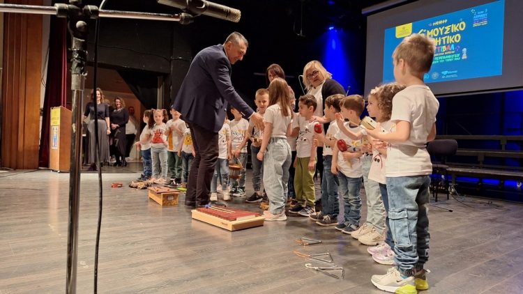 Παρουσία του Περιφερειάρχη Θεσσαλίας Δημήτρη Κουρέτα η έναρξη του 6ο Μουσικού Μαθητικού Φεστιβάλ Σχολείων