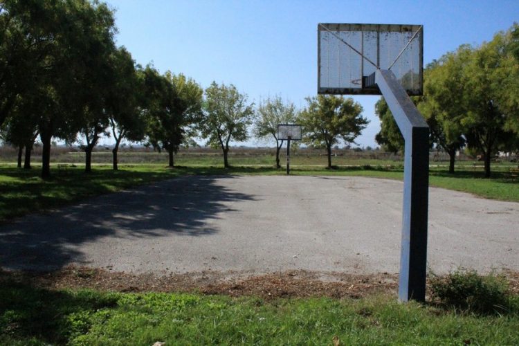 Έγκριση 1ης συμπληρωματικής σύμβασης του έργου «Επισκευή και συντήρηση γηπέδων καλαθοσφαίρισης»