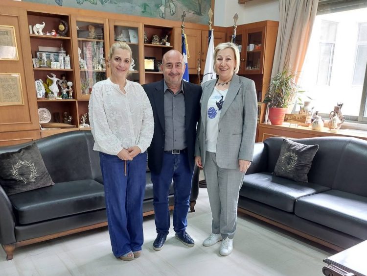 Ευχαριστίες στο σωματείο “Eliza” για τη συνεισφορά του σε τρικαλινούς πλημμυροπαθείς