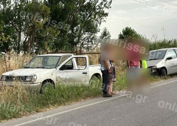 Καραμπόλα τεσσάρων οχημάτων έξω από τη Λάρισα – Στο νοσοκομείο ένα άτομο