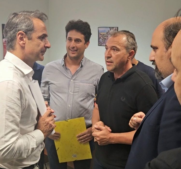 Συνάντηση Κίνησης Ανασυγκρότησης Δήμου Φαρκαδόνας με τον Πρωθυπουργό