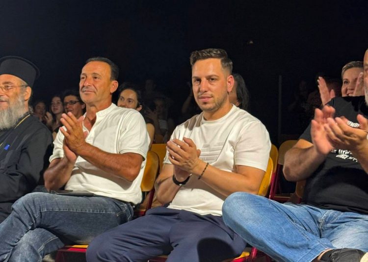 Συγχαρητήρια Καραμάνου σε μαθητές και δασκάλους του Δημοτικού Σχολείου Ζάρκου