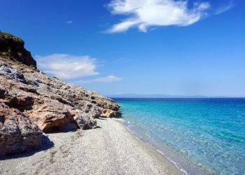 40 επιπλέον παραλίες εντάσσονται στη λίστα των «Απάτητων Παραλιών» Ανέρχονται πλέον σε 238