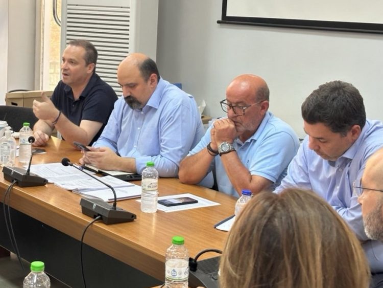 Ο Λιούτας μπροστά για το δήμο του…!!