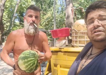Πως γνωρίζουμε τα καλά καρπούζια, τα αρσενικά από τα θηλυκά και ποια είναι η… βούλα.