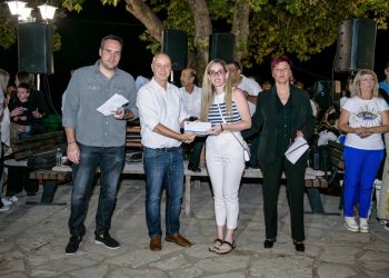 Δόθηκαν οι πρώτες επιταγές της “Ελληνικά Γαλακτοκομεία” στις νέες μητέρες του Περιβολίου