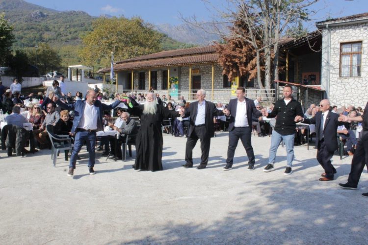 Το πανηγύρι του Αγίου Δημητρίου στην Φιλύρα