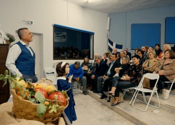Ο Δημ. Κουρέτας παρουσίασε τη διαλειμματική νηστεία στους Ενεργούς Πολίτες Φαρσάλων