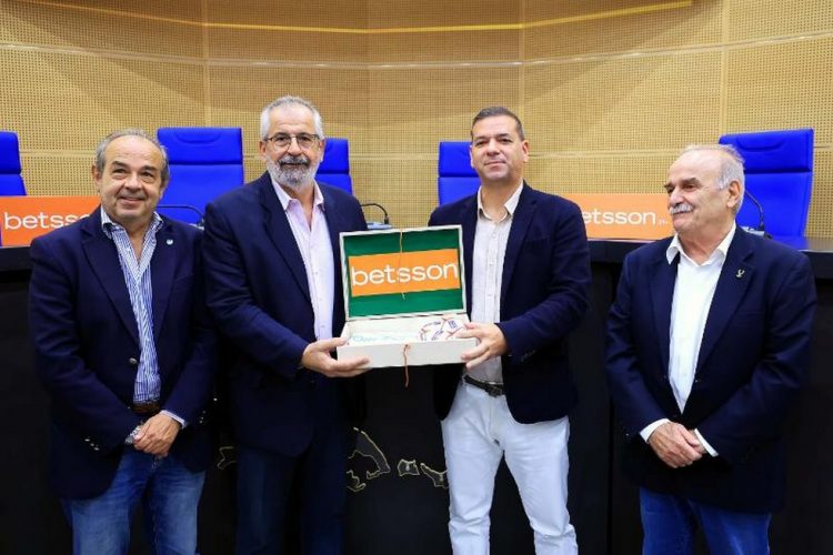 Με την υποστήριξη της Περιφέρειας Θεσσαλίας, της Betsson και της ΕΦΟΑ πραγματοποιήθηκε η εκδήλωση ενίσχυσης των σωματείων Τένις