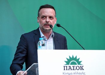 Οι ψηφοφόροι του ΠΑΣΟΚ στο δήμο Αθηναίων γύρισαν την πλάτη στον Χάρη Δούκα