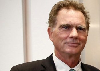 Ο Νίκος Παπανδρέου στηρίζει Χάρη Δούκα