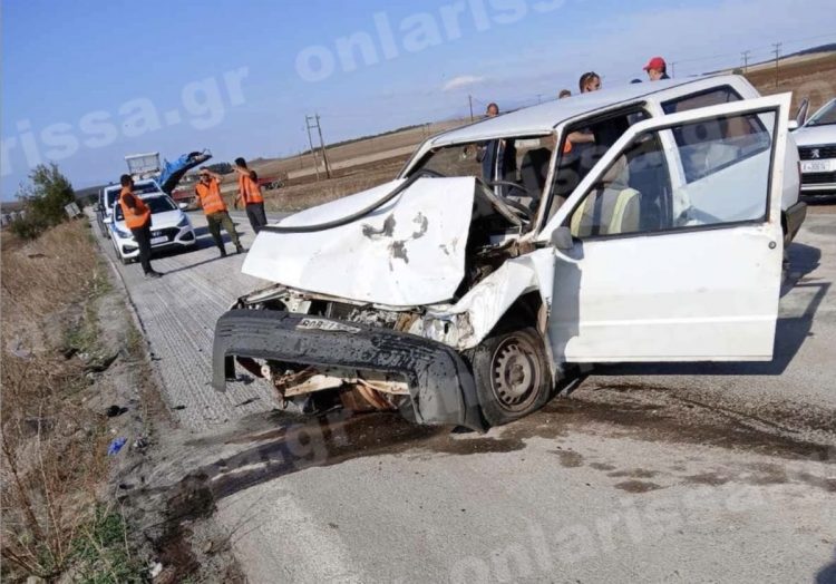 Θανατηφόρο τροχαίο έξω από τη Λάρισα