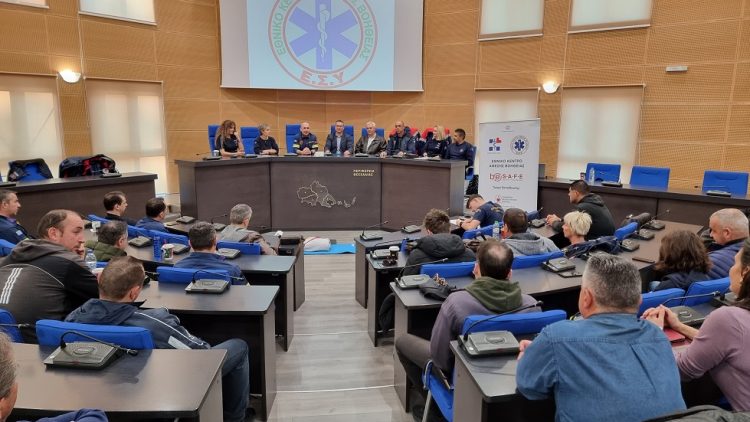 Εκπαίδευση στη Χρήση Απινιδωτή