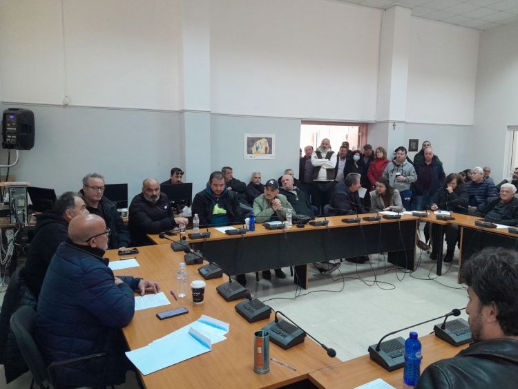 Κίνηση Ανασυγκρότησης Δήμου Φαρκαδόνας: Όλα όσα αποφασίστηκαν στην συνέλευση