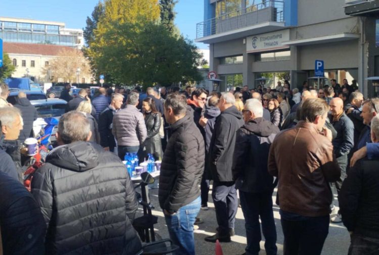 Μεγάλη προσέλευση στις κάλπες του Επιμελητηρίου – Ψήφισαν 1.400 την πρώτη ημέρα